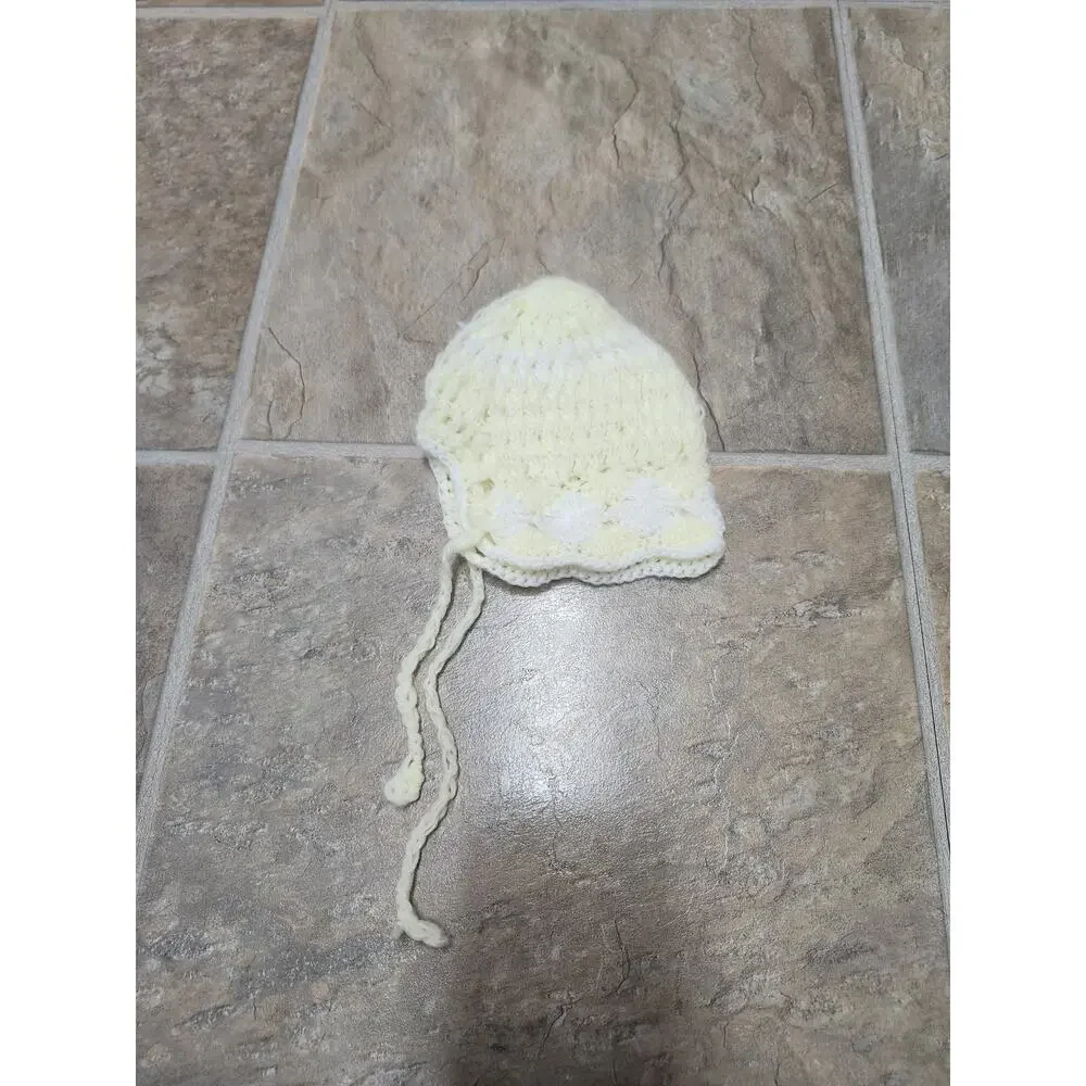 Adorable Infant Crochet Baby Outfit 3 Pc Set Poncho Bonnet Hat Handmade‎ Pastel